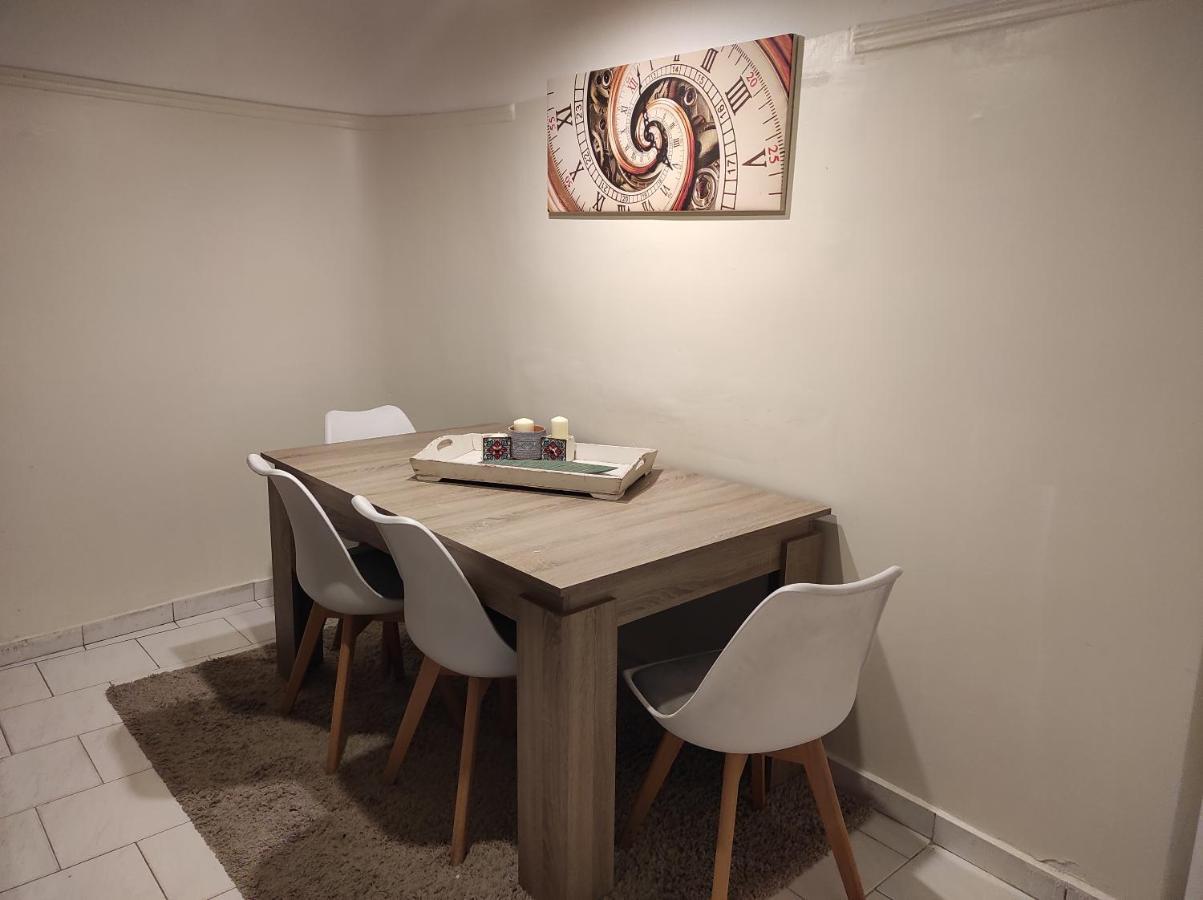 Athens Lavish Appartment Dış mekan fotoğraf